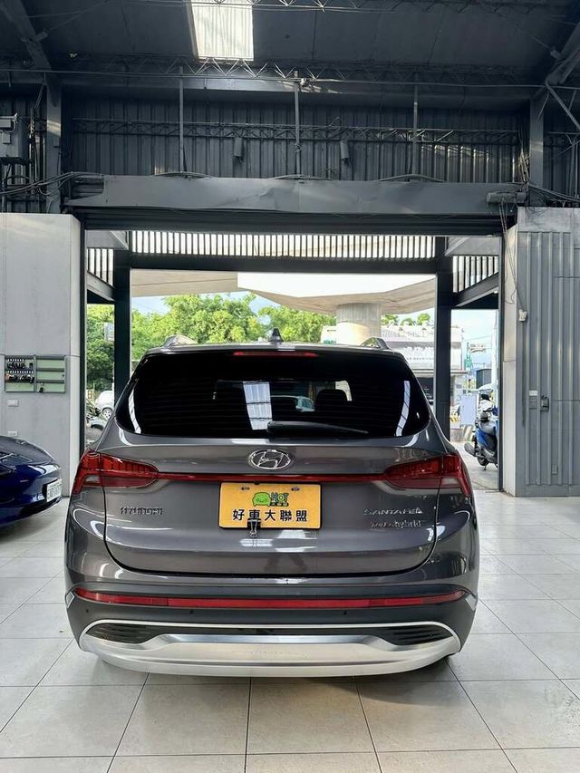 HYUNDAI現代 SANTA FE  第4張相片