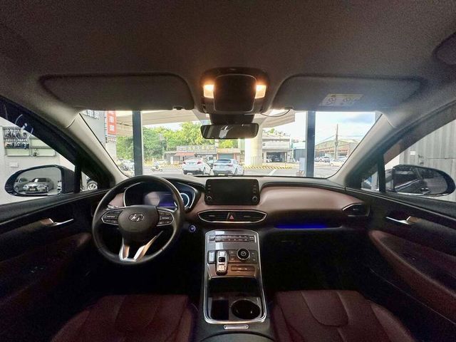 HYUNDAI現代 SANTA FE  第5張相片