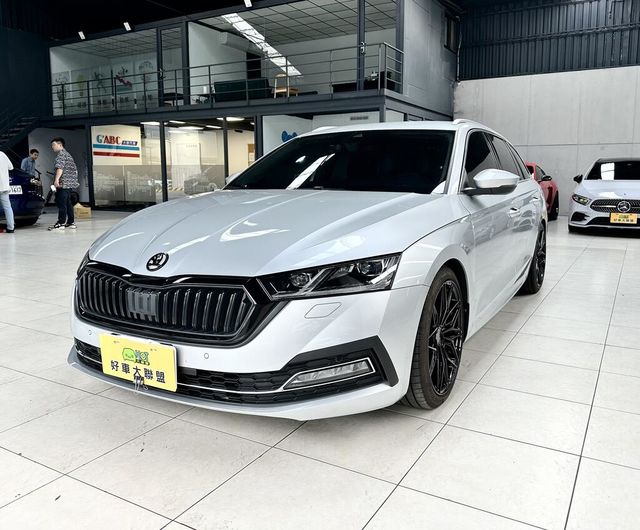 SKODA司科達 OCTAVIA COMBI  第1張相片