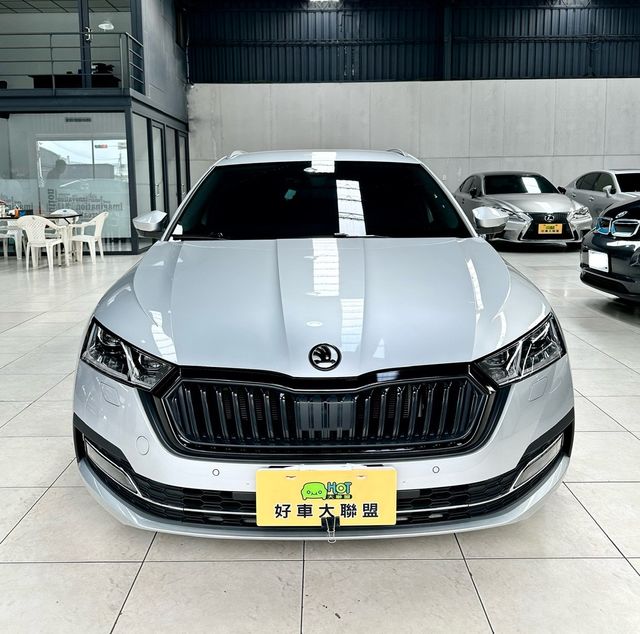 SKODA司科達 OCTAVIA COMBI  第3張相片