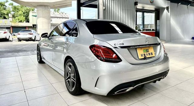 M-BENZ賓士 C200  第2張相片