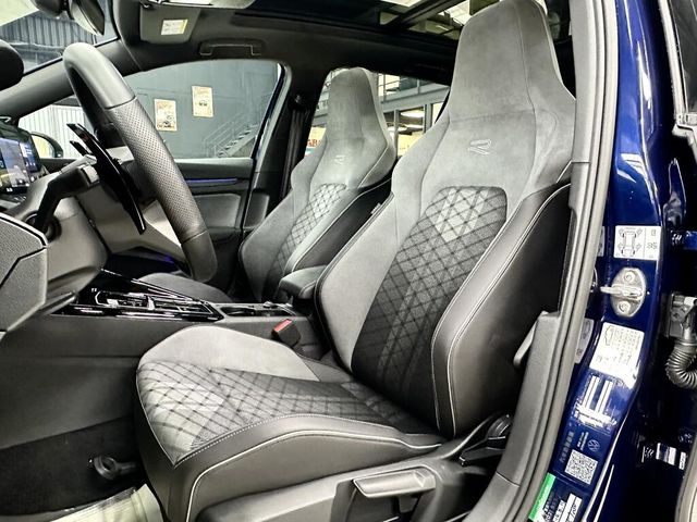 VOLKSWAGEN福斯 GOLF VARIANT  第6張相片