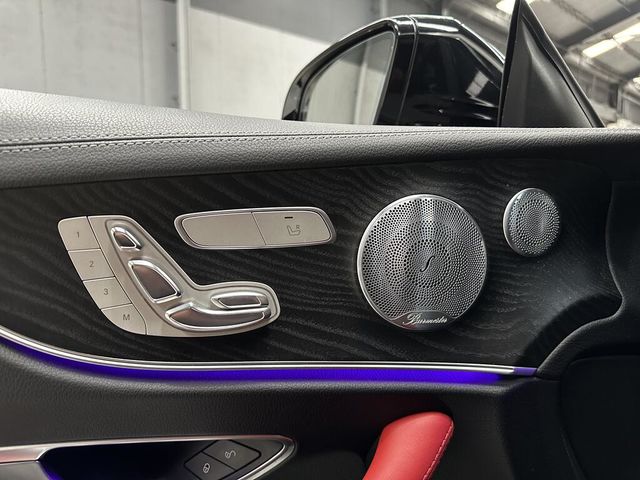 M-BENZ賓士 E200 COUPE  第6張相片