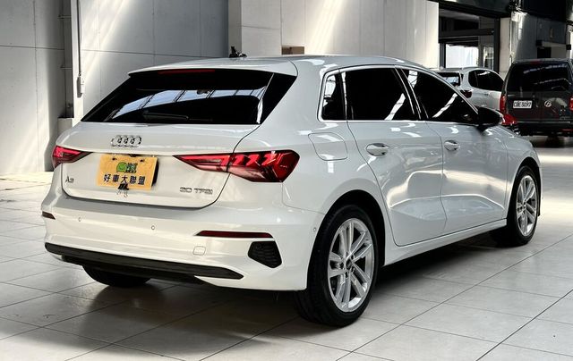 AUDI奧迪 A3 SPORTBACK  第2張相片