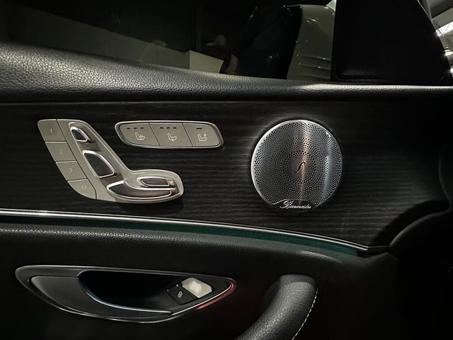 M-BENZ賓士 E300  第6張相片