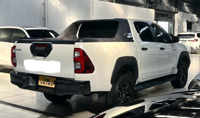 TOYOTA豐田 HILUX  第2張相片