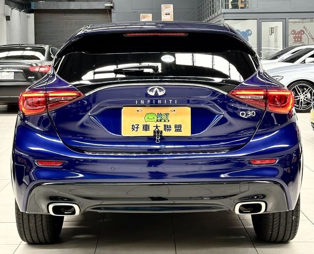INFINITI無限 Q30  第4張相片