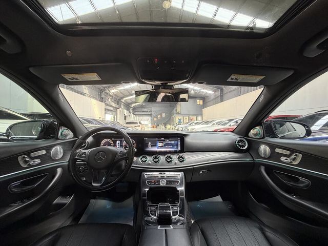 M-BENZ賓士 E300  第5張相片