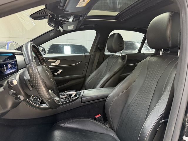 M-BENZ賓士 E300  第6張相片