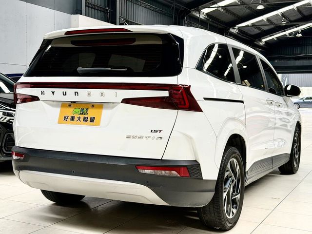 HYUNDAI現代 CUSTIN  第2張相片