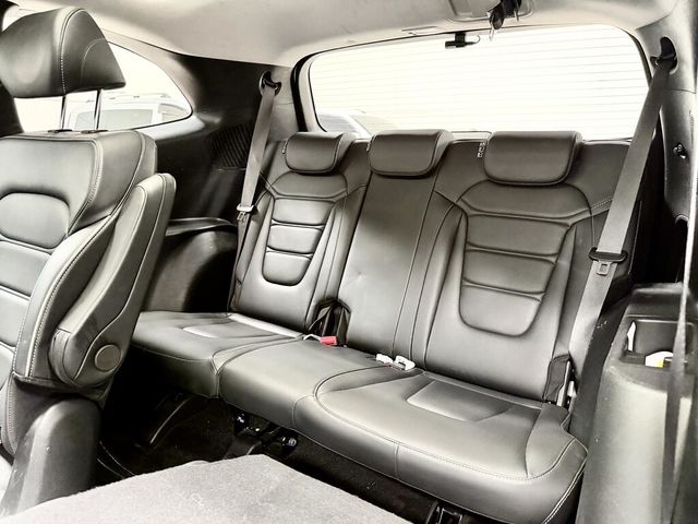 HYUNDAI現代 CUSTIN  第5張相片