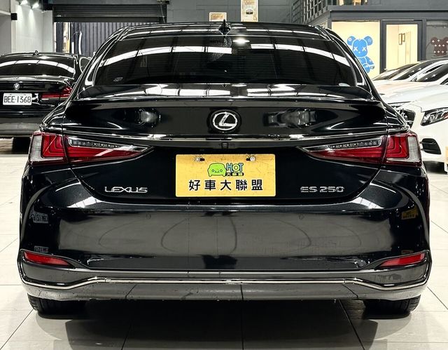 LEXUS凌志 ES250  第4張相片