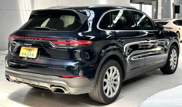 PORSCHE保時捷 CAYENNE  第2張相片