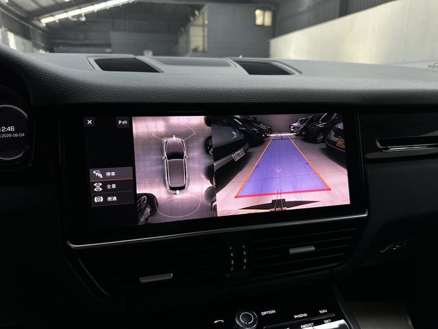 PORSCHE保時捷 CAYENNE  第7張相片