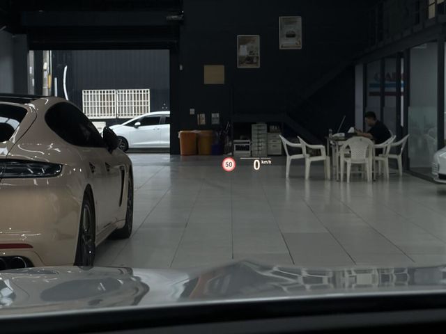 BMW寶馬 X4 XDRIVE20I  第7張相片