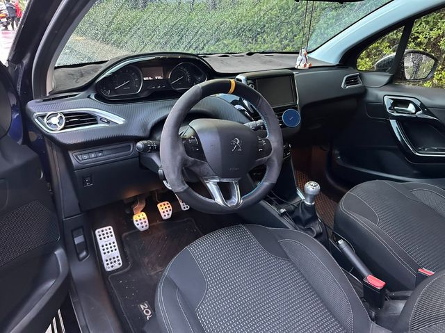 PEUGEOT寶獅 208  第4張相片