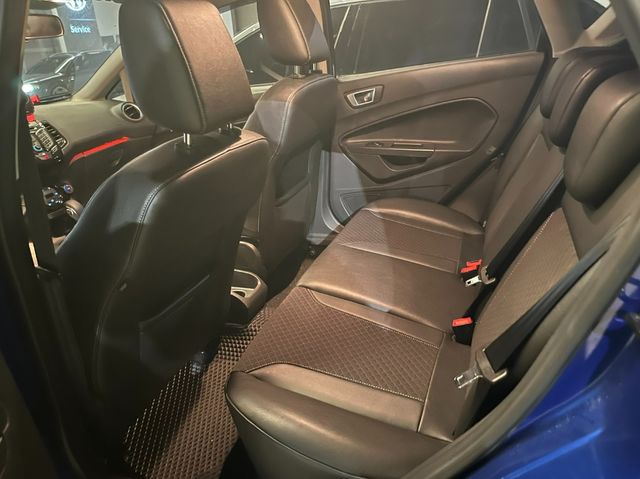 FORD福特 FIESTA  第6張相片