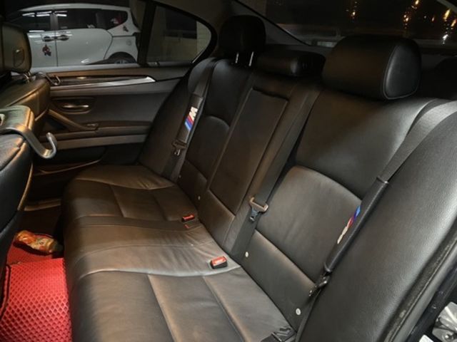BMW寶馬 523I  第8張相片