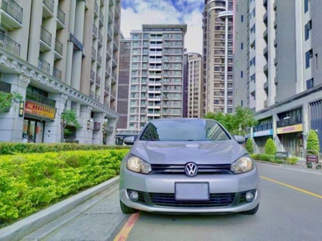 VOLKSWAGEN福斯 GOLF  第1張相片
