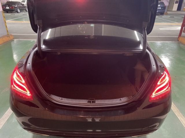 M-BENZ賓士 C300  第13張相片