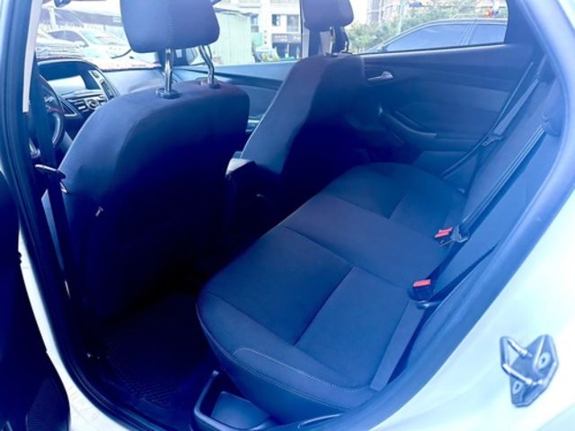 FORD福特 FOCUS  第8張相片