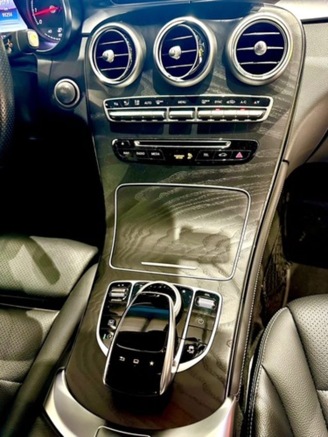 M-BENZ賓士 GLC300  第8張相片