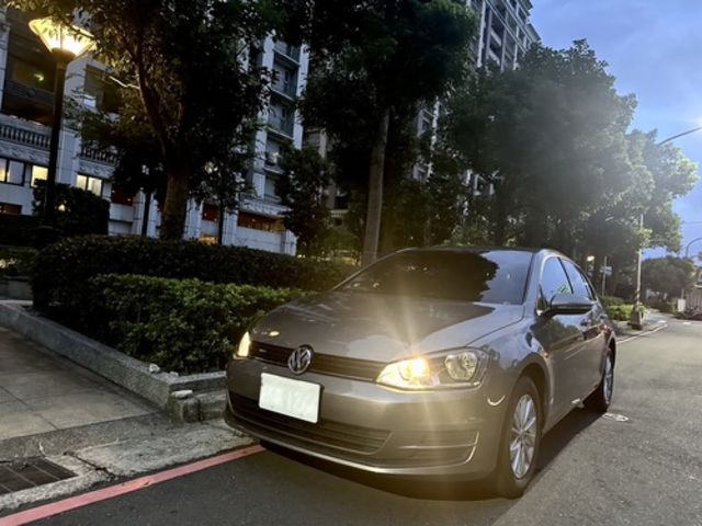 VOLKSWAGEN福斯 GOLF  第1張相片