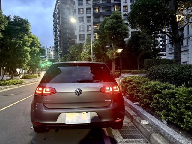 VOLKSWAGEN福斯 GOLF  第3張相片