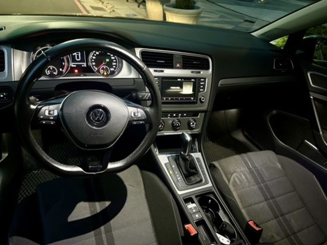VOLKSWAGEN福斯 GOLF  第7張相片