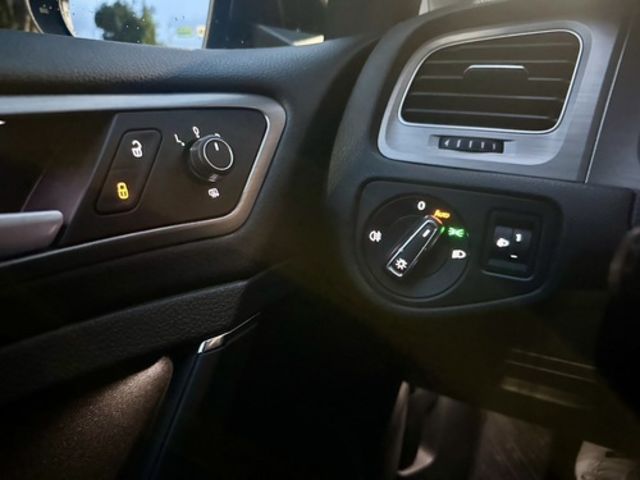 VOLKSWAGEN福斯 GOLF  第10張相片