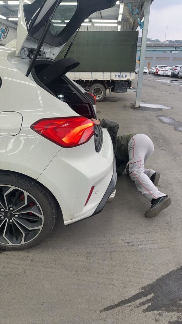 FORD福特 FOCUS  第1張相片