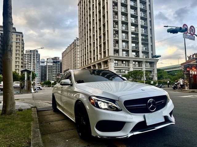 M-BENZ賓士 C300  第1張相片