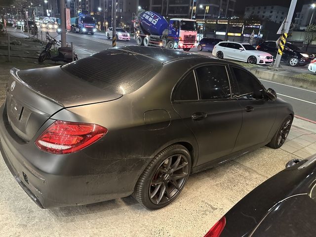 M-BENZ賓士 E300  第6張相片