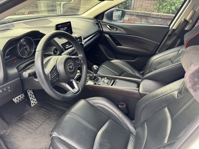 MAZDA馬自達 MAZDA 3  第3張相片