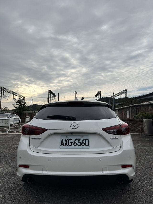 MAZDA馬自達 MAZDA 3  第6張相片