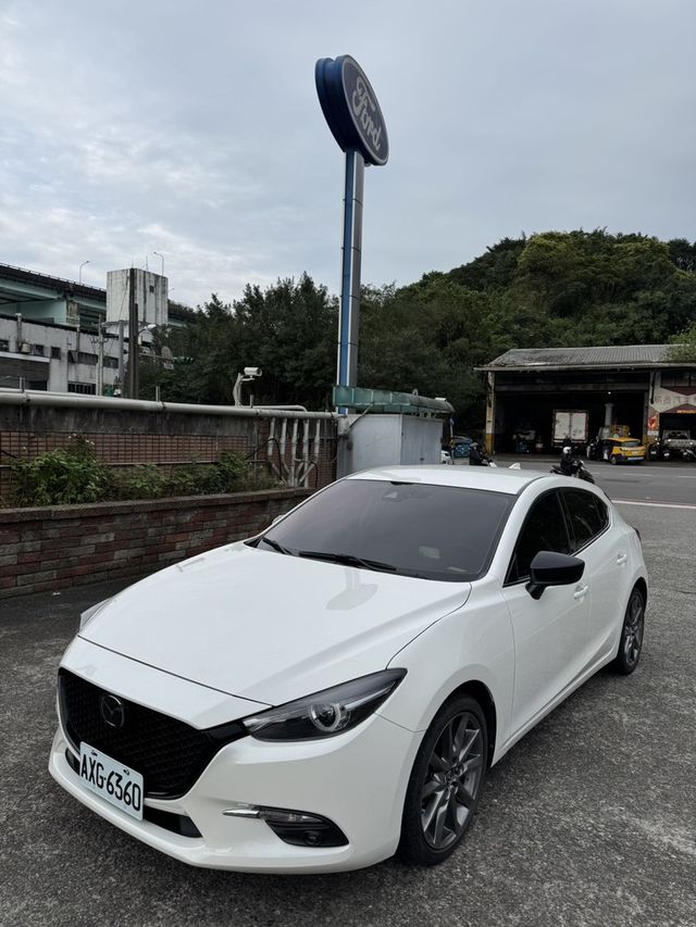 MAZDA馬自達 MAZDA 3  第9張相片