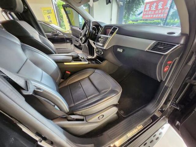 M-BENZ賓士 ML350  第5張相片