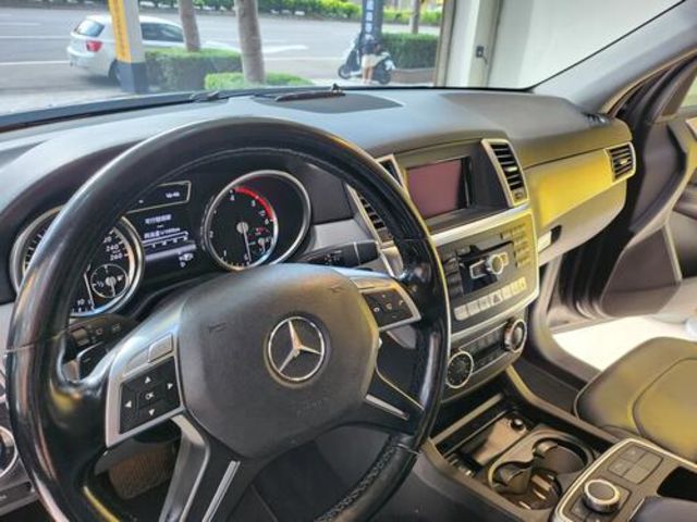 M-BENZ賓士 ML350  第11張相片