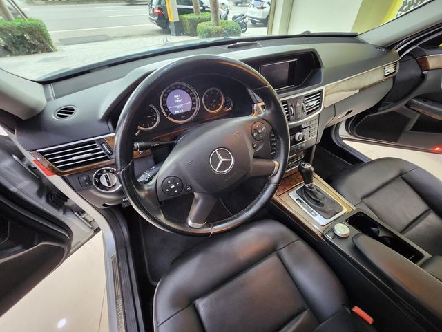 M-BENZ賓士 E220D  第11張相片