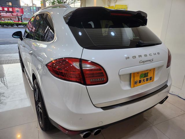 PORSCHE保時捷 CAYENNE  第5張相片