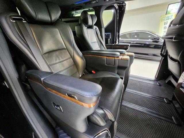 TOYOTA豐田 ALPHARD  第6張相片