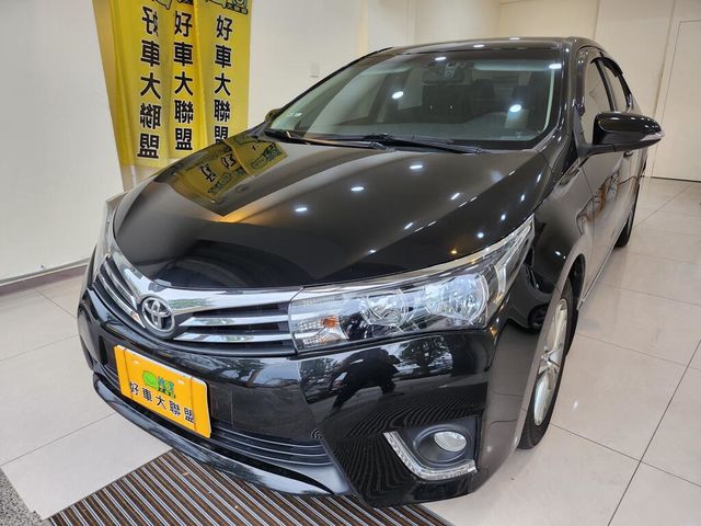 TOYOTA豐田 ALTIS  第2張相片