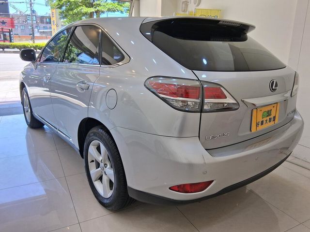 LEXUS凌志 RX450H  第12張相片