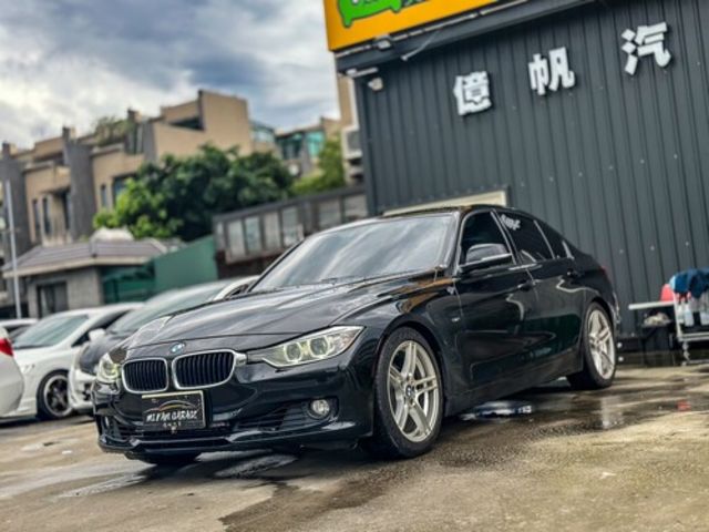 BMW寶馬 320I SEDAN ZA  第1張相片