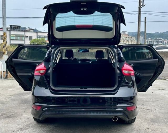 FORD福特 FOCUS  第4張相片