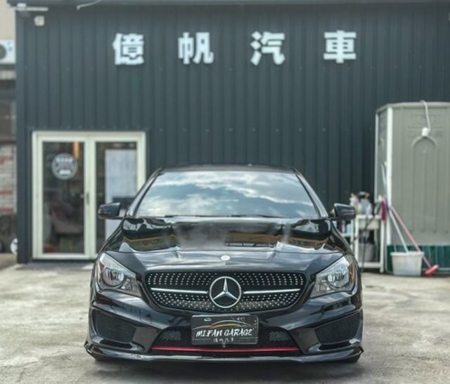 M-BENZ賓士 CLA250  第2張相片