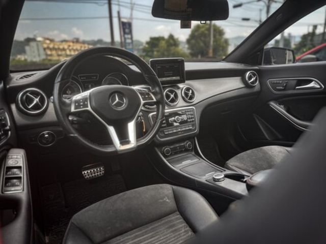 M-BENZ賓士 CLA250  第7張相片