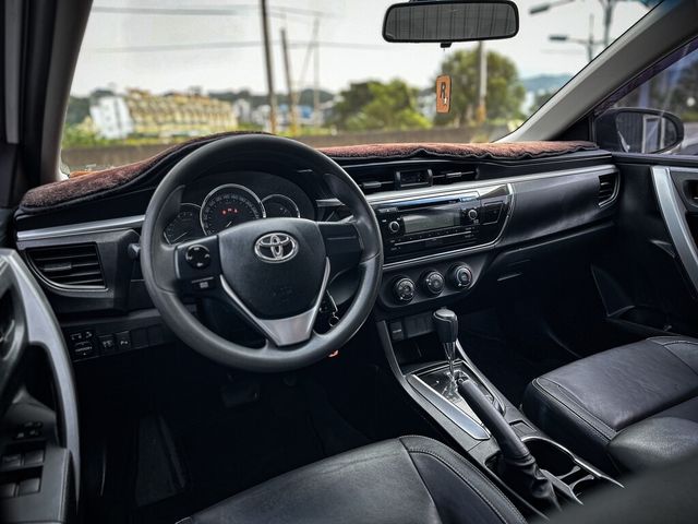 TOYOTA豐田 ALTIS  第11張相片
