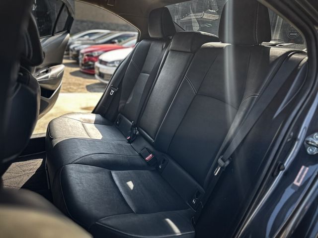TOYOTA豐田 ALTIS  第13張相片
