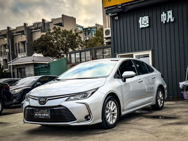 TOYOTA豐田 ALTIS  第1張相片